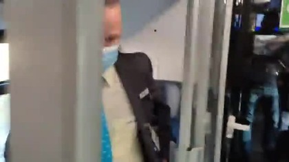 Terroryzują w pociągu, nawet ludzi mających zaświadczenia lekarskie.