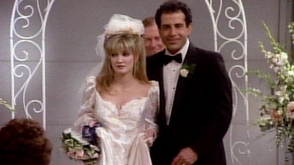 Wings S03E12 - Marriage, Italian Style