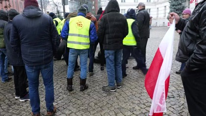 PROTEST ROLNIK&Oacute;W - Problemy z Policją !
