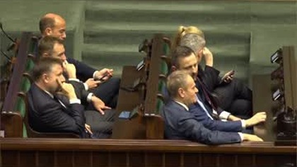 Niezależne Sądy: Najgorsze Wzorce Przejęte z Sejmu? #shorts
