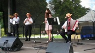 Duet Dziewanna i goście podczas 9.  Festiwalu Produktu Lokalnego w