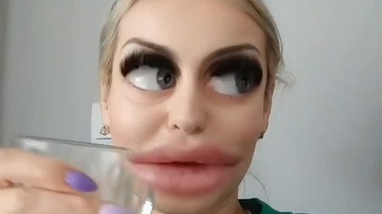 Za przyjaźń#parodia#humor#comedy#króloweżycia#toast#przyjaciółki#kabaret#uśmiechnijsię#