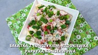 Sałatka z łososiem, rzodkiewką i papryką konserwową.  Zaskocz swoich gości tą pyszną sałatką!