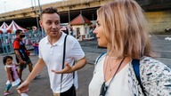 Z miłości chciał się rzucić z mostu...