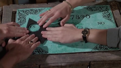 Witchboard (1986) Diabelska plansza