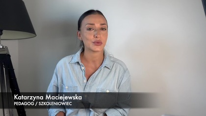 Samotność w erze hiperłączenia - dlaczego czujemy się samotni mimo setek znajomych?