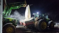 John Deere & Kverneland Exacta nocne rozsiewanie wapna