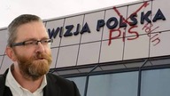 Szczelny kordon w budynku TVP. Tomasz Buczek o debacie z udziałem Grzegorza Brauna