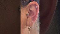 Nowe kolczyki #piercings #pierced #kolczyki #przekłucie #piercing #upperlobe #flatpiercing