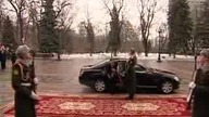 Nie wszystko dopięte na ostatni guzik