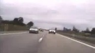 Policja goni motocyklistę