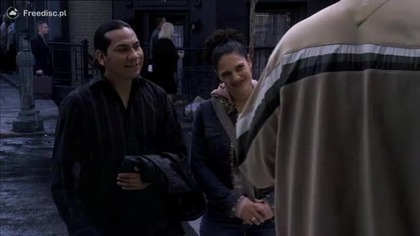 House M.  D.  S03E20 House Training