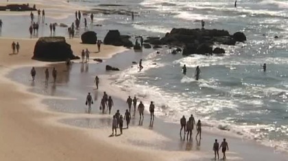 Travel: Praya de Rocha, Portugal - Travel shorts