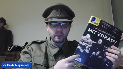 dr Piotr Napierała