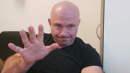 Mit samoobrony.  Nie bądź ofiarą...