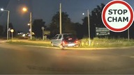 Pijany kierowca wypada samochodem z ronda #1584 Wasze Filmy