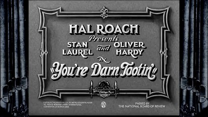 Laurel & Hardy - Youre Darn Tootin (1928) Silent Film & Theatre Organ