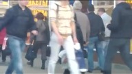 Naćpany debil na ulicy +18
