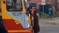 Łódź: Naćpana dziewczyna blokuje tramwaj