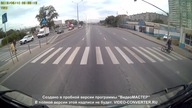 Rowerzysta na przejściu dla pieszych