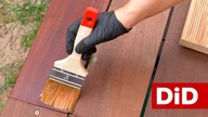 895.  Czym zabezpieczyć drewniany taras?