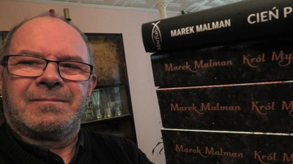  MOJE KSIĄŻKI  Jeśli chcesz wejść głębiej
Tworzę nie tylko filmy o starożytnych tajemnicach i mitach  jestem także autorem powieści.

 Trylogia fantasy Król Myśli
Wędrówka przez światy ludzi, bogów i bytów duchowych.
Pełna metafizyki, walki o wolność i sens istnienia.
 https://marfish.pl/sklep/

 Thriller Cień przeszłości
Historia zemsty, tajemnicy i mroku ukrytego w pamięci.
Kryminał z elementami grozy i niepokojącej psychologii.
https://marfish.pl/sklep/

 Jeśli ciekawi Cię inna strona mojej twórczości  zapraszam.

Kup moje książki:
https://ksiegarenka.marfish.pl/

Zostań moim Patronem:
https://patronite.pl/marfish

Marek Malman na Lubimy czytać:
https://lubimyczytac.pl/autor/188612/marek-malman

Zobacz moje najciekawsze filmy wędkarskie:
Sum:
https://www.youtube.com/watch?vtvIRkhTv5rY

Karp:
https://www.youtube.com/watch?vnyn4n6LDmNI

The Method Fedeer
https://www.youtube.com/watch?vh6mg7UiAeO8

Mój kanał wędkarski:
https://www.youtube.com/user/mmarfish

Jestem też tutaj:
cda
http://www.cda.pl/Wedkarstwo_marfish

#KrólMyśli #Fantasy #Malman #Przygoda #Podkast #Powieść #Książka #Czytelnictwo #Biblia #Kosmos #Ciekawostki #Pyrzyce #Mity #Marfish #Biegi
#Cień przeszłości