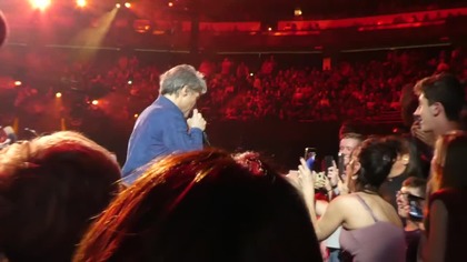 Bed of Roses (Dances with Fan & Sings in Our Section) Bon Jovi@Newark, NJ 4/7/18