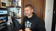 Fejkowy król DEXTON CRUTCHFIELD wrócił!