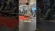 Mocny trening na siłowni 