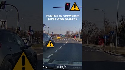Przejazd na czerwonym świetle przez dwa pojazdy #shorts #rikordwidjo