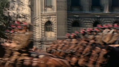 Świat przedwojennej Warszawy w filmie i fotografii.