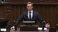 Ociepa o Tusku w czasie powodzi: zarządzanie kryzysowe w krótkich spodenkach