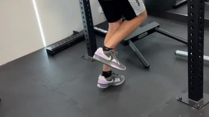 Rób to ćwiczenie BY SKAKAĆ WYZEJ #shorts #trening #verticaljump