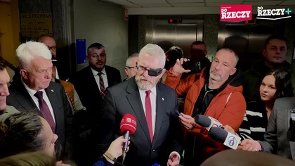 Grzegorz Braun na konferencji prasowej po 1 dniu procesu w Sądzie (08.12.2025)