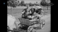 Przez łzy do szczęścia (1939)