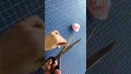 Róża z papieru toaletowego na Dzień Babci Jak zrobić? #shorts #dzienbabci #prezent #diy #roza