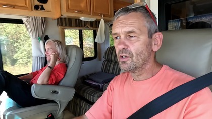 Kamperem do Nowego Jorku / S05E16