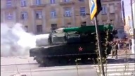 Defilada wojskowa w Rosji i płonący Buk