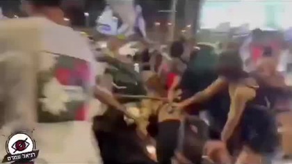 Niemal każdego dnia jakiś Izraelczyk nie najeżdża na innych Izraelczyków za to, że mają odmienne  mp4 686x432