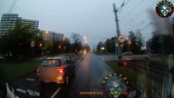 JAKIŚ TAKI NIEZDECYDOWANY KIEROWCA