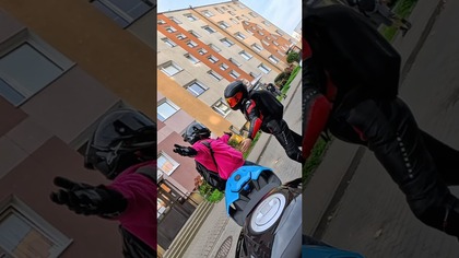 JAK WITAJĄ SIĘ MOTOCYKLIŚCI