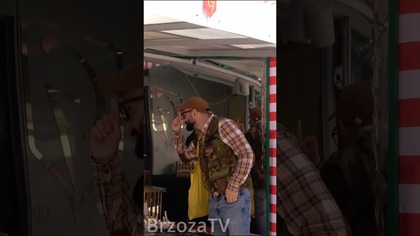 Janusz tłumaczy jak wygląda życie