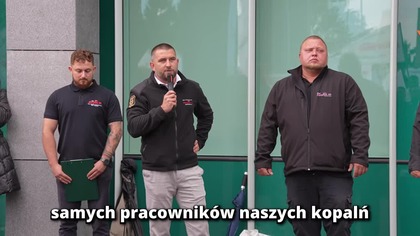 Czy pracownicy z Ukrainy zarabiają więcej niż część polskich górników¿ Padły mocne słowa pod JSW (720p 24fps AV1-48kbit AAC)