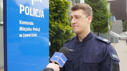 Policjant z Jaworzna uratował 27-letniego mężczyznę, który wpadł do Przemszy