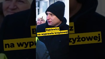 Bąkiewicz na wyprawie krzyżowej...  #Bąkiewicz #Kielno #krzyż #szkoła #nauczycielka #katolicyzm