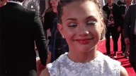 Kenzie Ziegler - ciężko jej z karierą, gdy Sia i fani skupiają uwagę na Maddie?