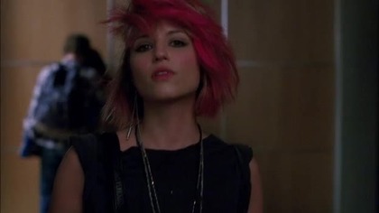 02.  Glee. S03E02