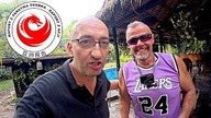 Live z Waldim w Azji
