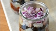 Herring fillets with sun dried tomatoes - [Atlas Smaków]