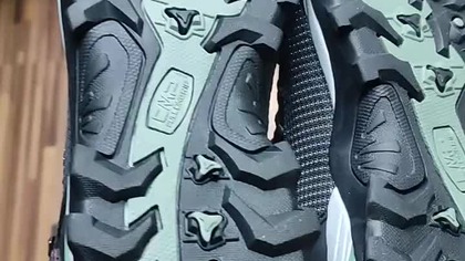 Męskie buty trekkingowe wg.  Decathlona.  #vlog #funny #travelvlog #polska #shorts #europe